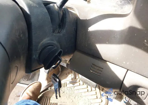 2004 Ford F-250 Xl/Xlt из США, поврежденный, VIN 1FTNF21L24EC69084